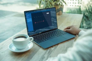 Laptop Stark Industries 17